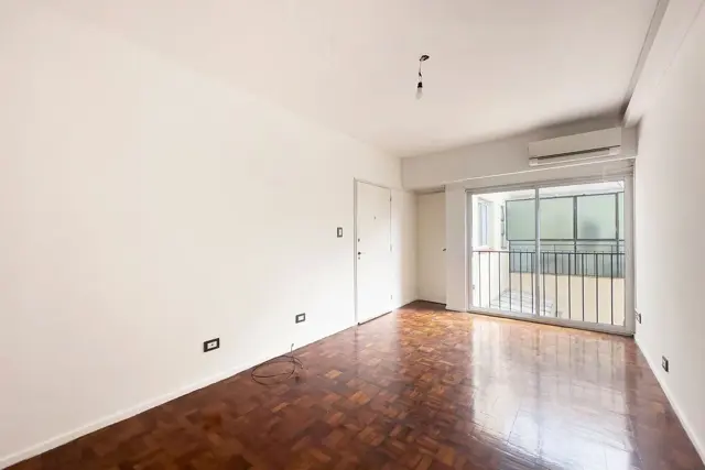 NUEVO VALOR ALMAGRO VTA 2 AMB PISO ALTO MUY LUMIN