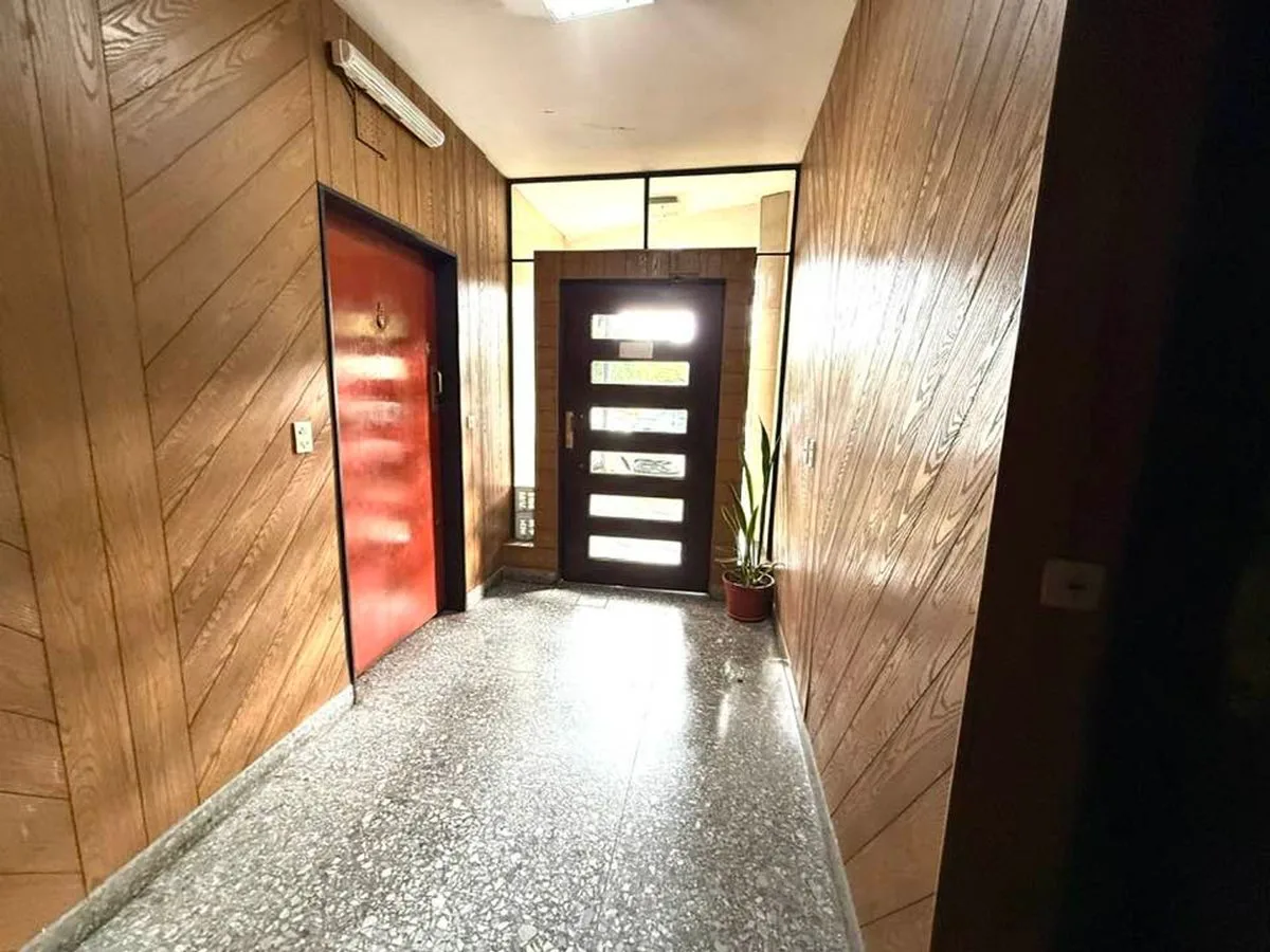 VENTA MONOAMBIENTE COLEGIALES C/BALCON FTE. PLAZA foto 3