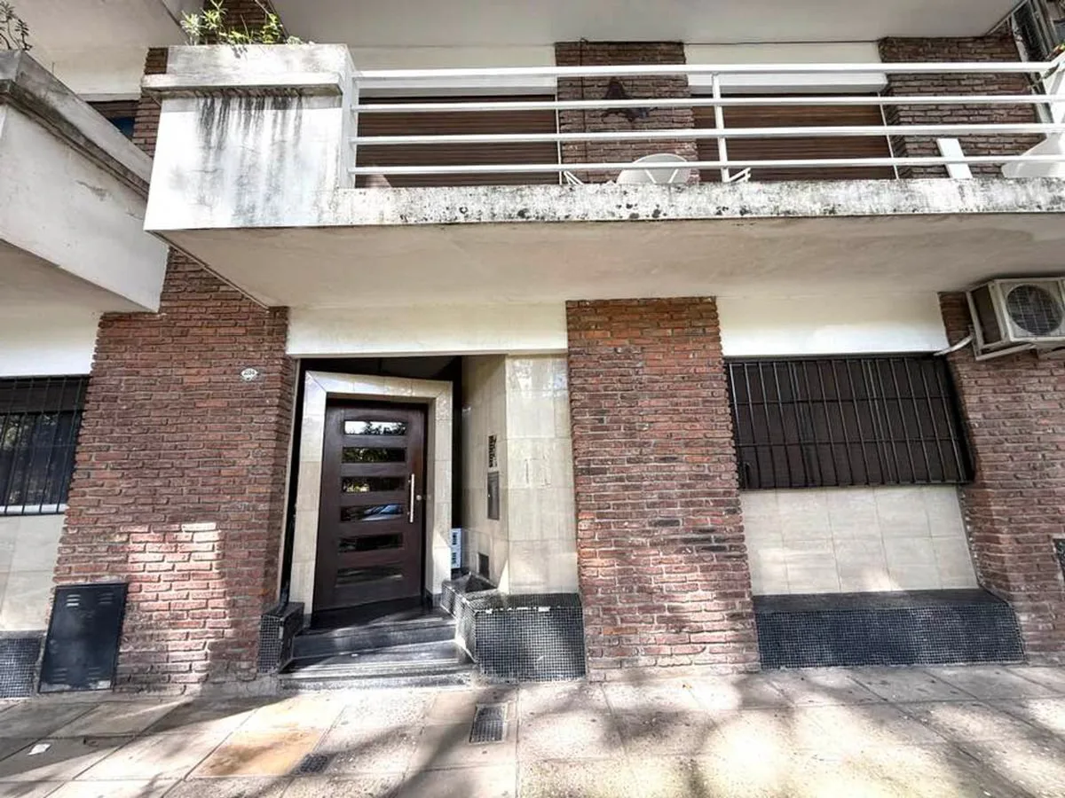 VENTA MONOAMBIENTE COLEGIALES C/BALCON FTE. PLAZA foto 4