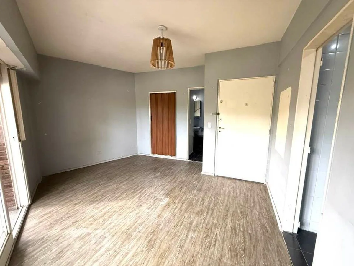 VENTA MONOAMBIENTE COLEGIALES C/BALCON FTE. PLAZA foto 5