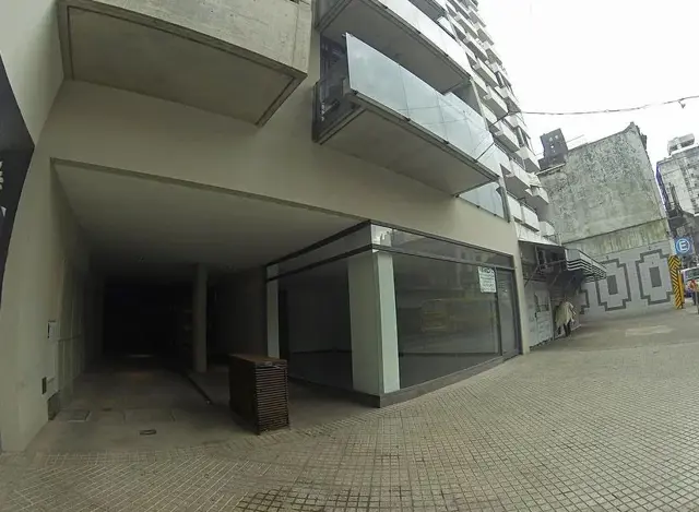 Maipú 900 - Cochera en venta Rosario centro