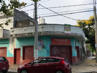 LOCALES COMERCIALES VENTA EN BLOCK O POR SEPARADO foto 2