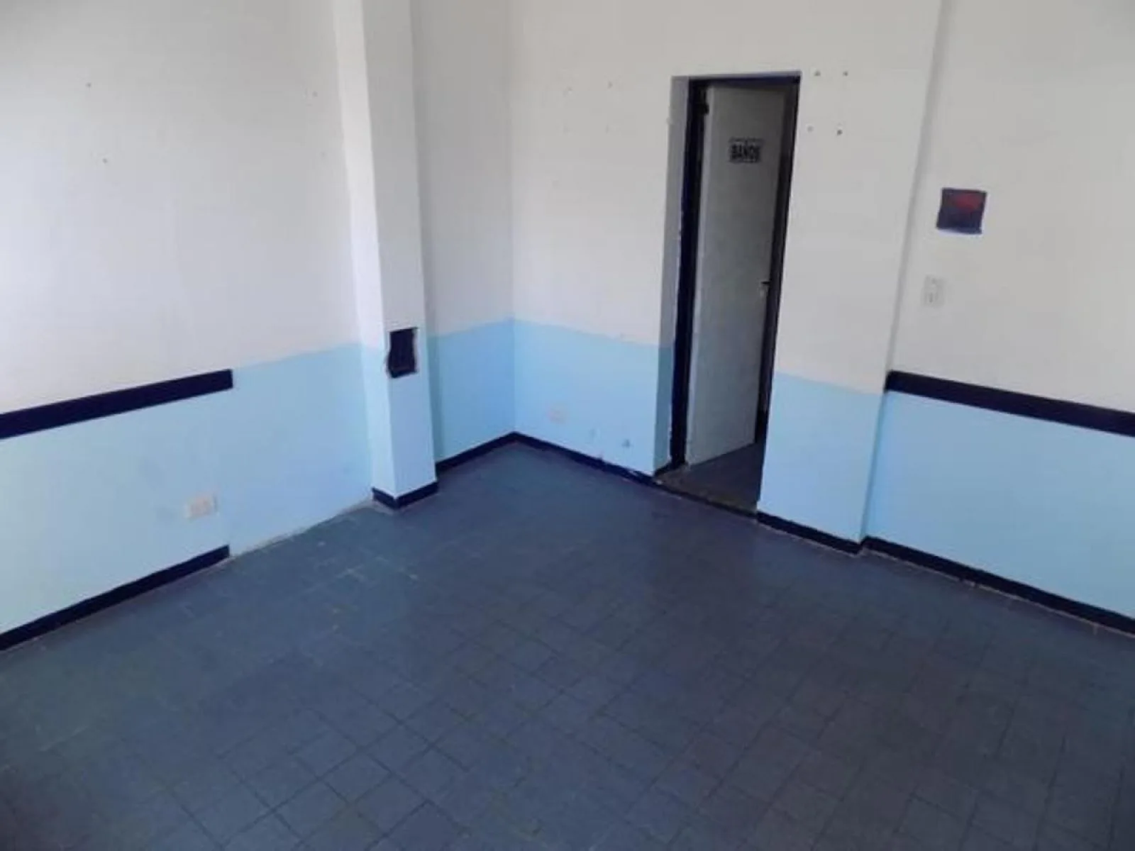 Pompeya Local Venta Gual 2404- DLS 35.000 foto 4