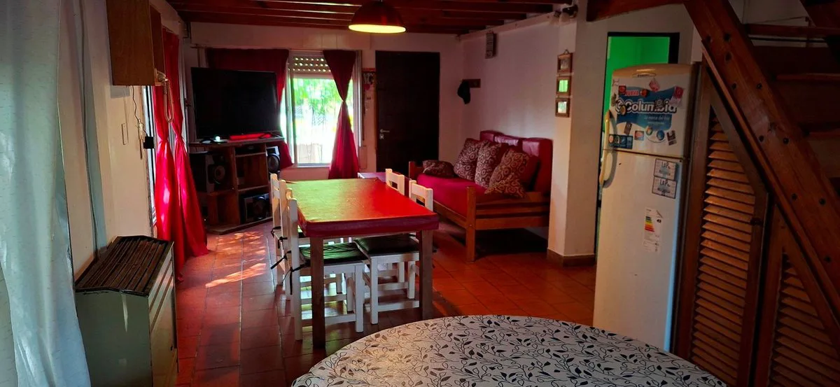 Casa 5 ambientes en Venta Pinamar Gas Natural. foto 4