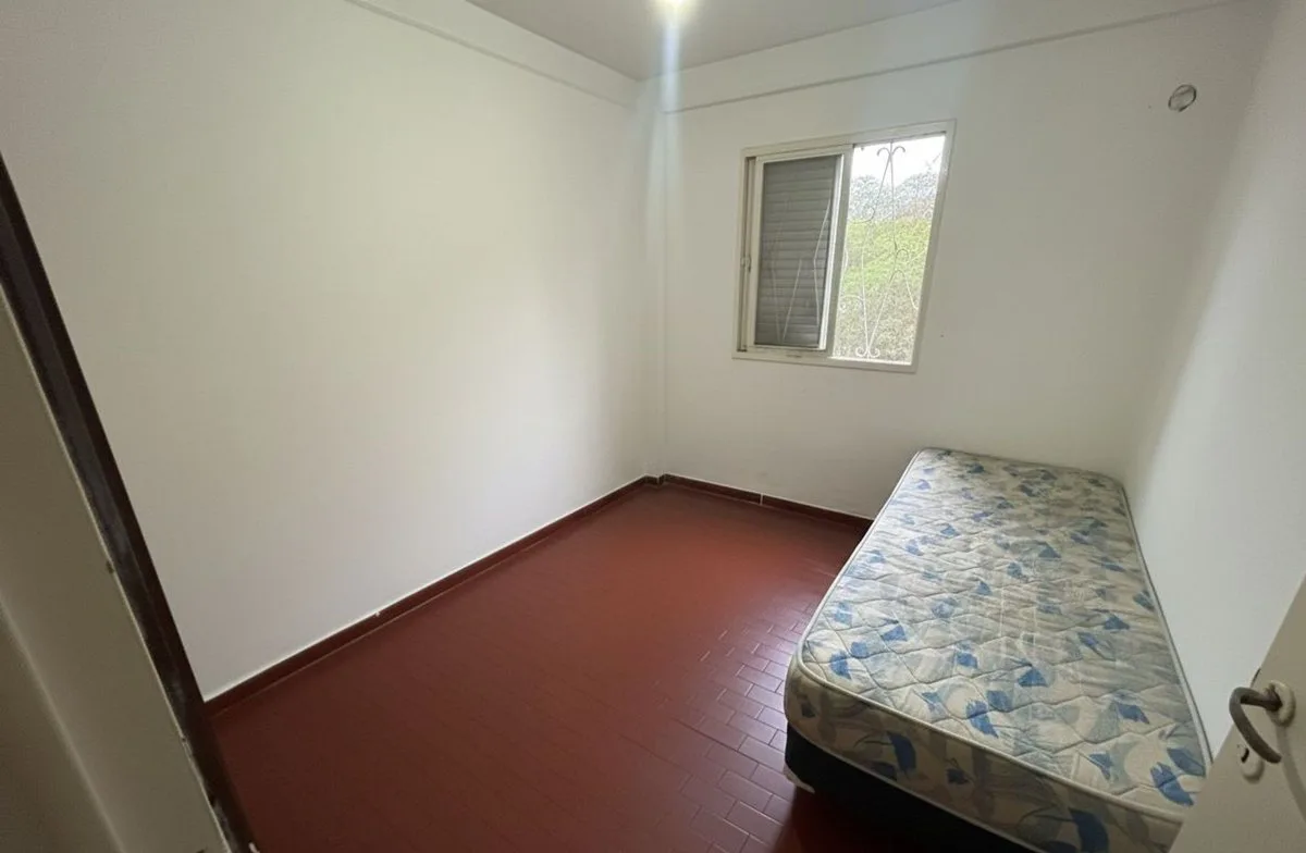 DEPARTAMENTO EN VENTA 2 DORMITORIOS ALBERDI Y ROCA foto 4