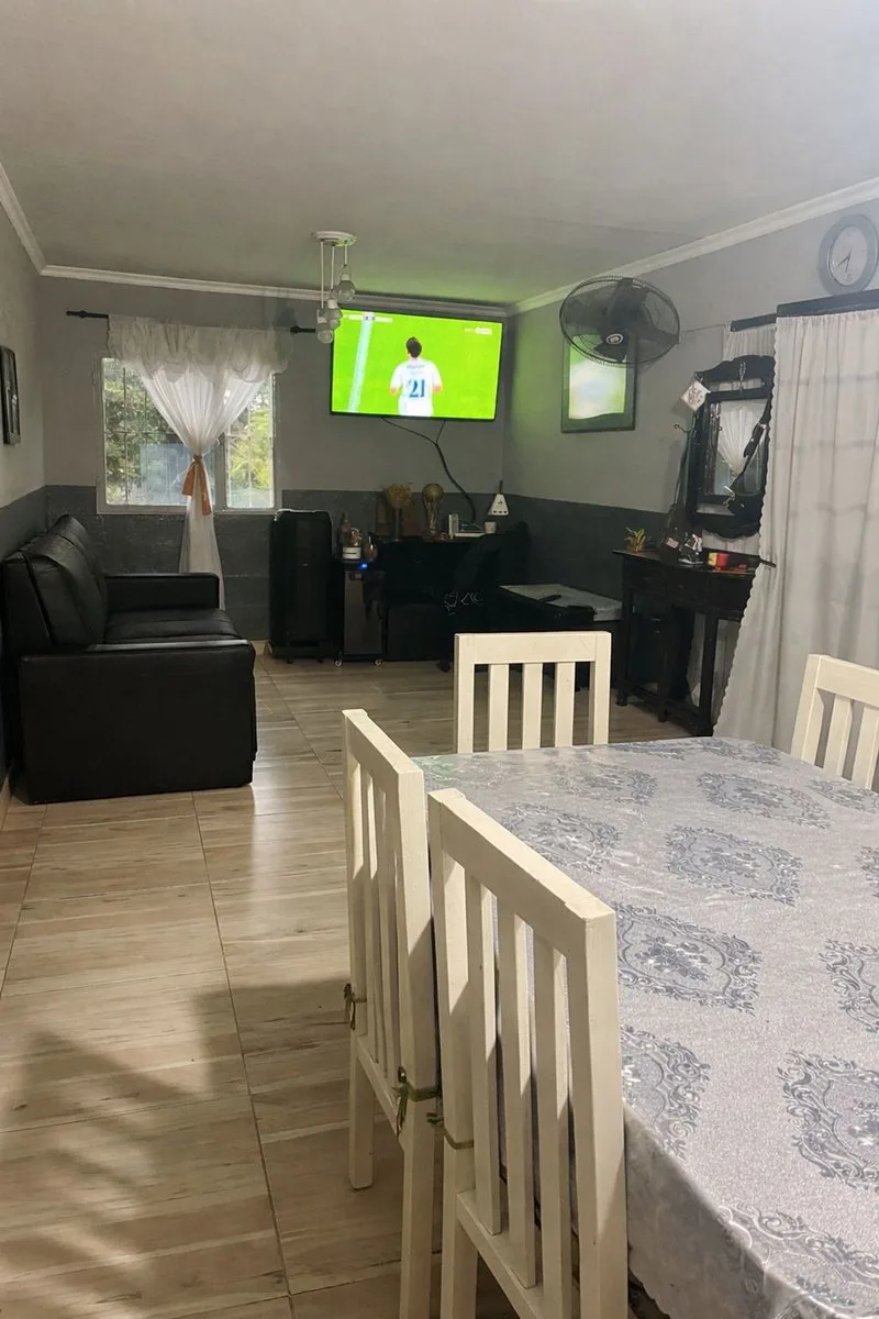 DEPTO 5 AMBIENTES EN VENTA,BARRIO PIEDRABUENA foto 5