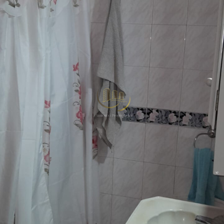 Venta En Block De 3 Locales Comerciales Mas Depto De 3 Ambientes En Excelente Zona De Villa Bosch foto 4