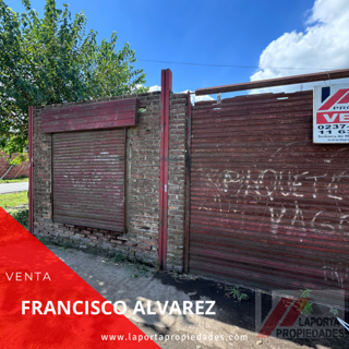 LOTE COMERCIAL A LA VENTA foto 3