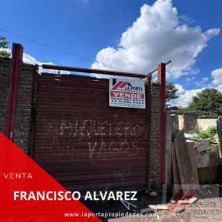 LOTE COMERCIAL A LA VENTA foto 4