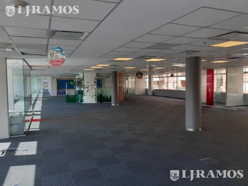 Alquiler de oficina de 1380 m2 en Puerto Madero foto 5