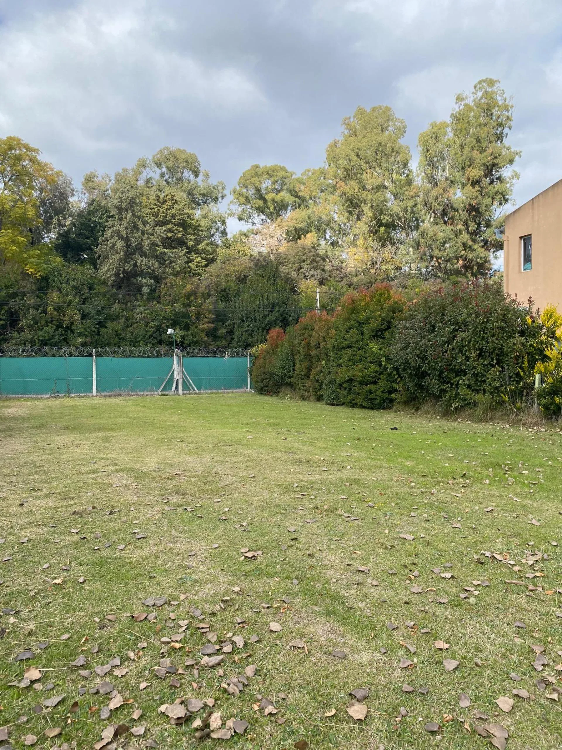 Venta lote en Pilar, Las Brisas Country Club foto 3
