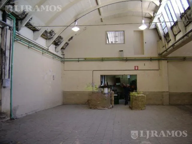 Depósito - Villa Martelli foto 2