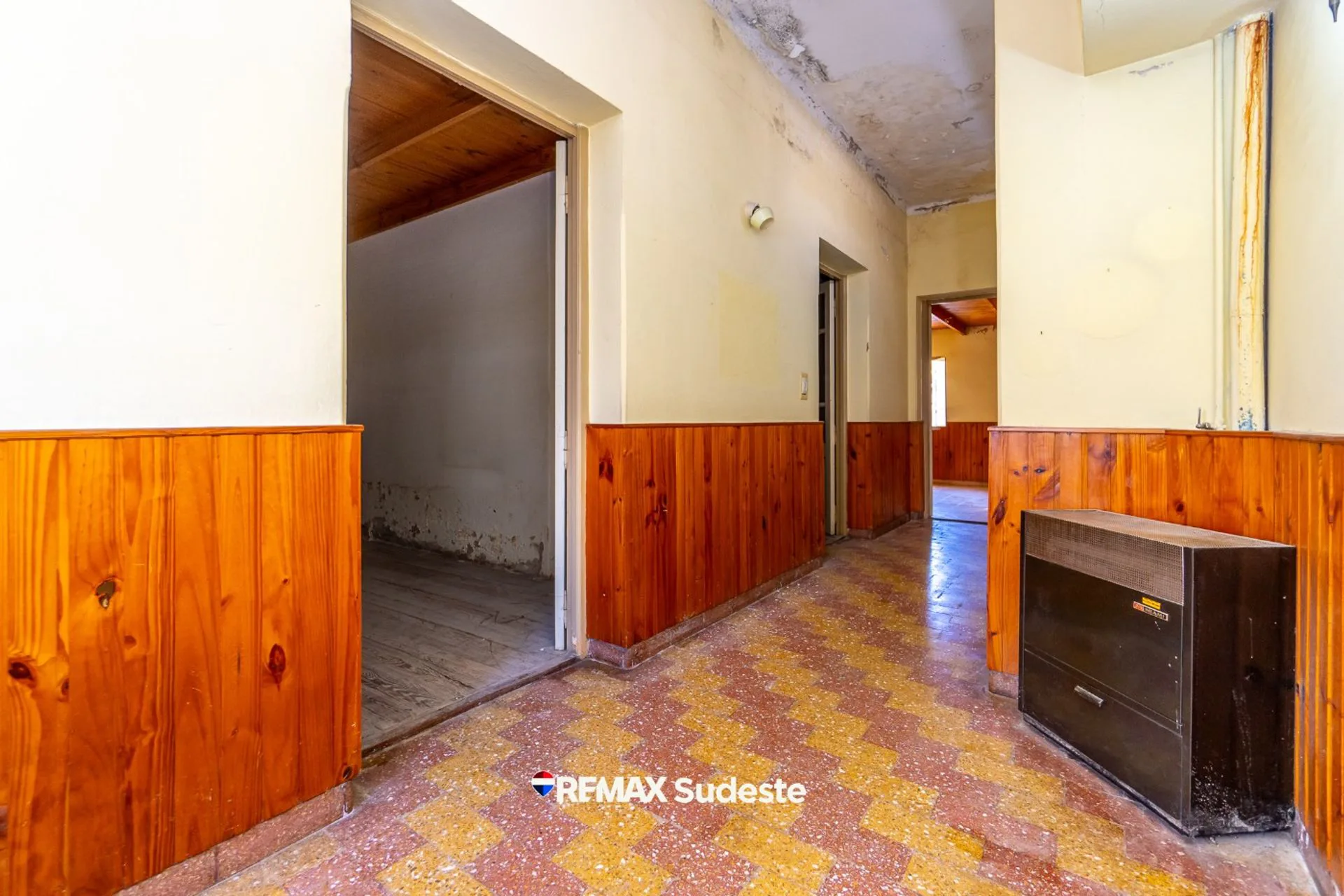 VENTA CASA DOS DORMITORIOS BARRIO UNIVERSITARIO foto 4