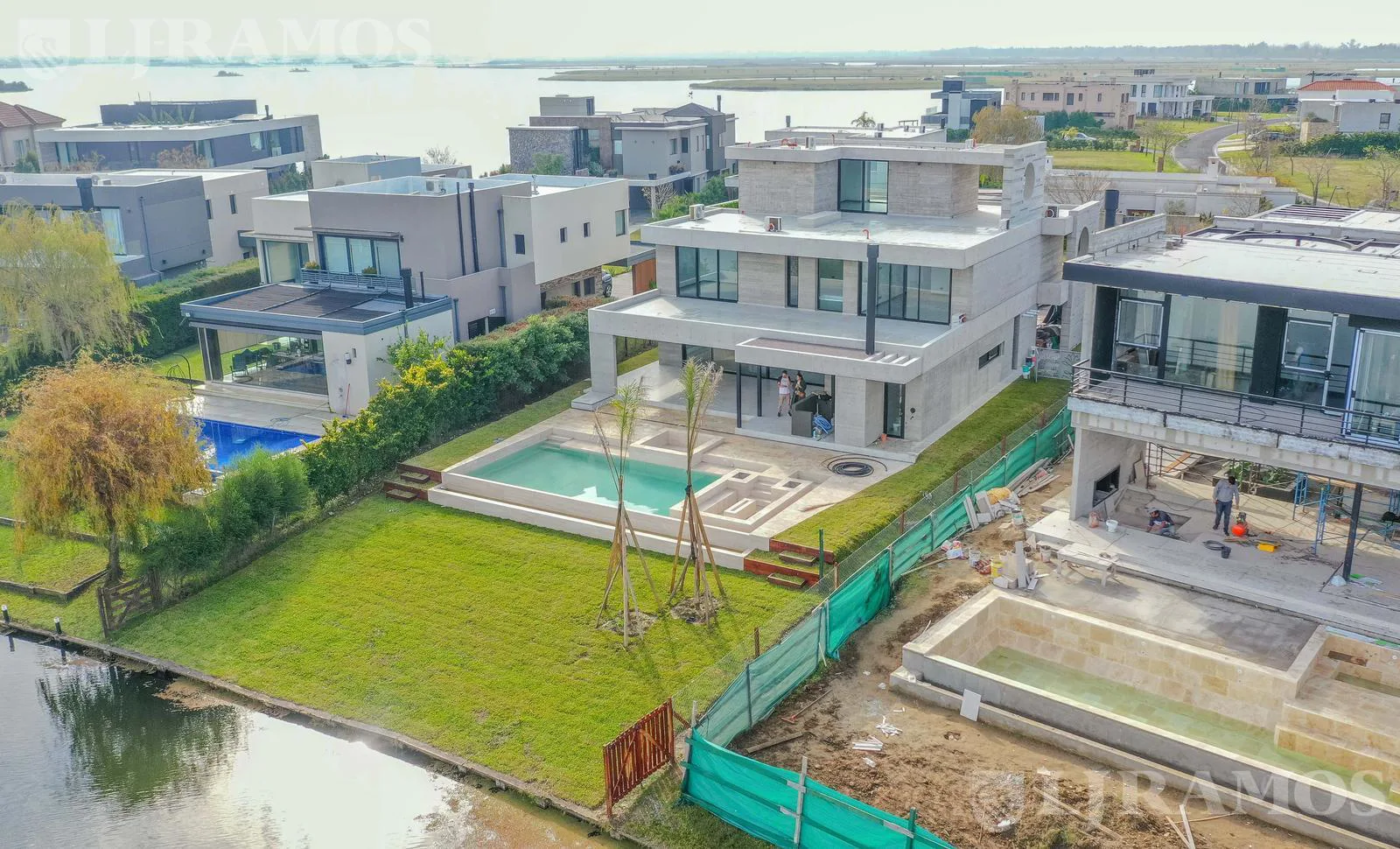 Casa en venta Barrio Muelles Escobar foto 2