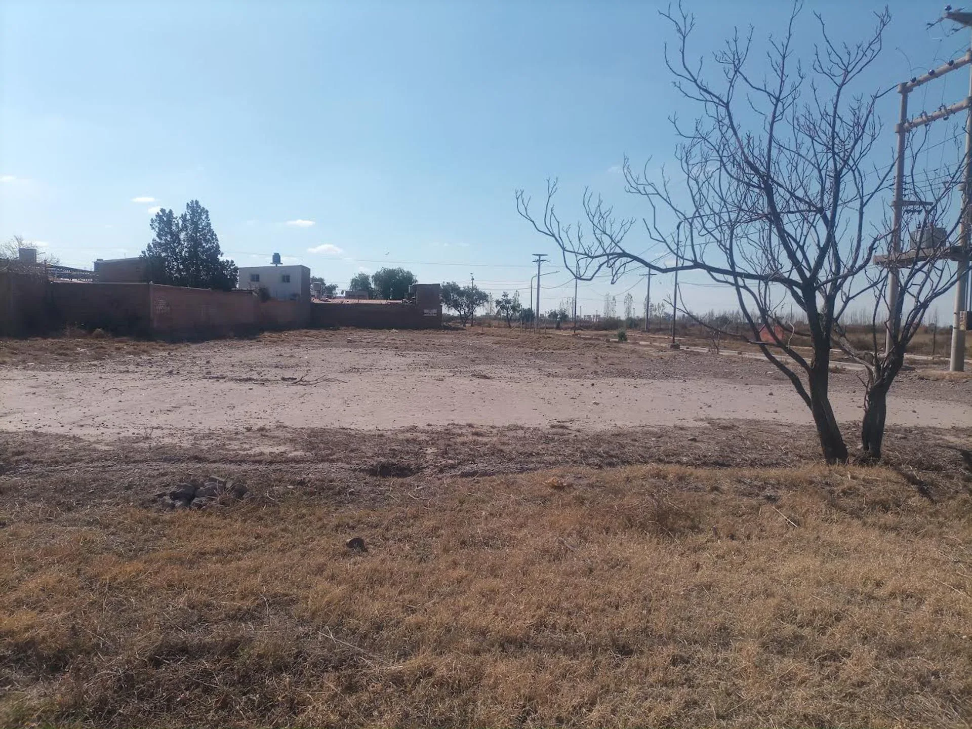 VENTA LOTE EN MAIPU foto 2