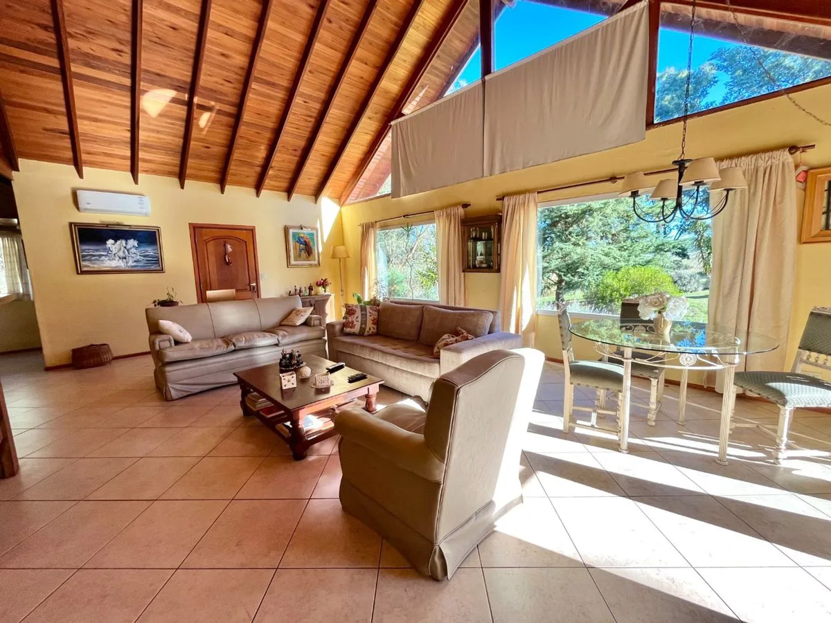 VENTA COMPLEJO DE CABAÑAS + 2 HECTAREAS foto 2