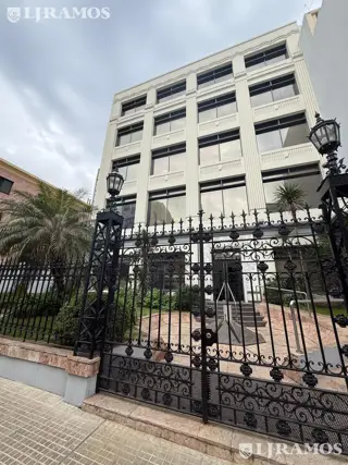 Edificio Comercial en venta de 3354 m2 en San Telmo foto 1
