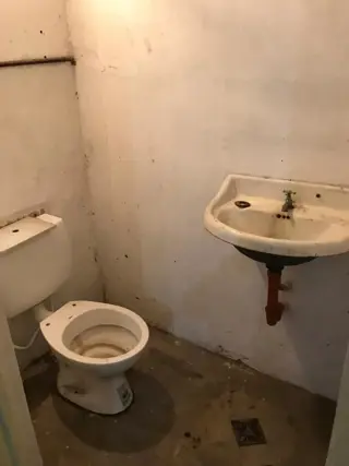 ALQUILER - GALPON 450 m2 - VILLA E. MADERO foto 5