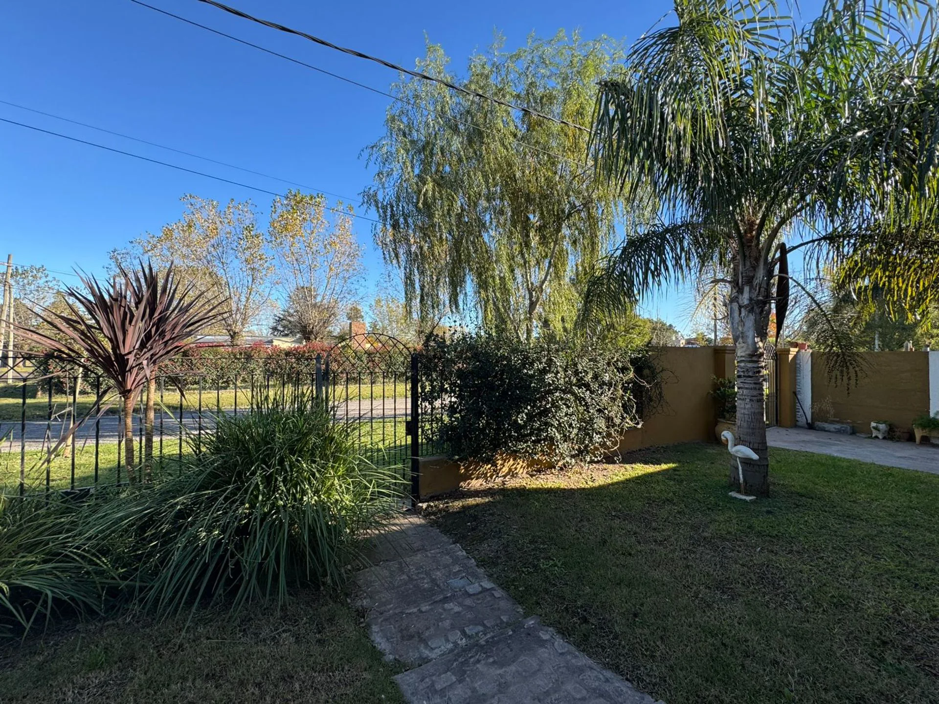VENTA CASA DE 1/2 DORMITORIOS EN ACEQUIAS ROLDAN foto 5