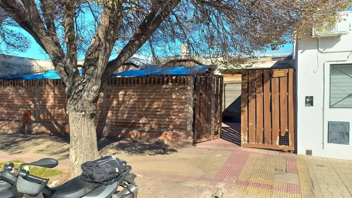 VENTA DE CASA A DEMOLER POR AVENIDA ITALIA foto 2