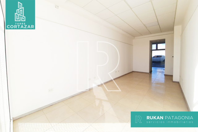 #Alquiler_RUKAN Local Comercial | TORRE CORTAZAR | Local 5 | 48 m2 |Calle HUMBERTO BEGHIN | Caleta Olivia