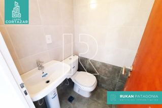 #Alquiler_RUKAN Local Comercial | TORRE CORTAZAR | Local 5 | 48 m2 |Calle HUMBERTO BEGHIN | Caleta Olivia foto 4