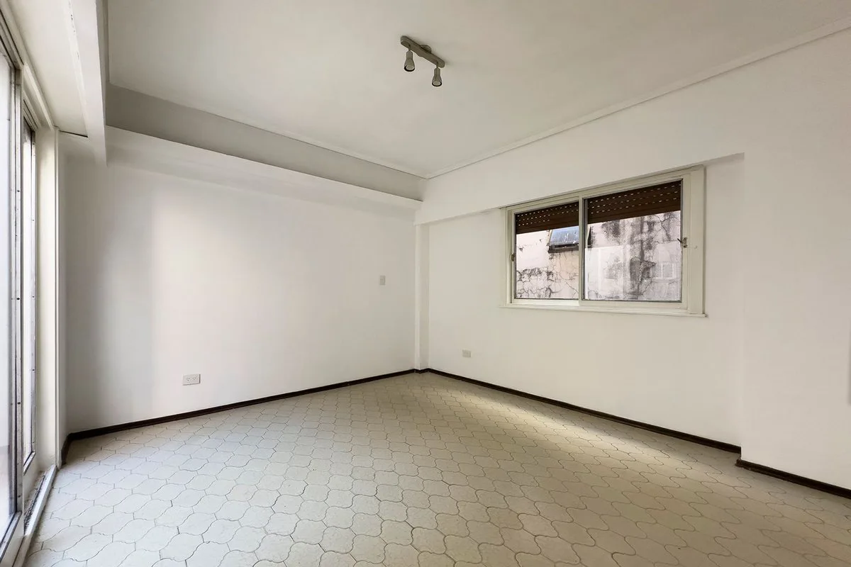VENTA VILLA CRESPO MONOAMBIENTE CON BALCÓN foto 2