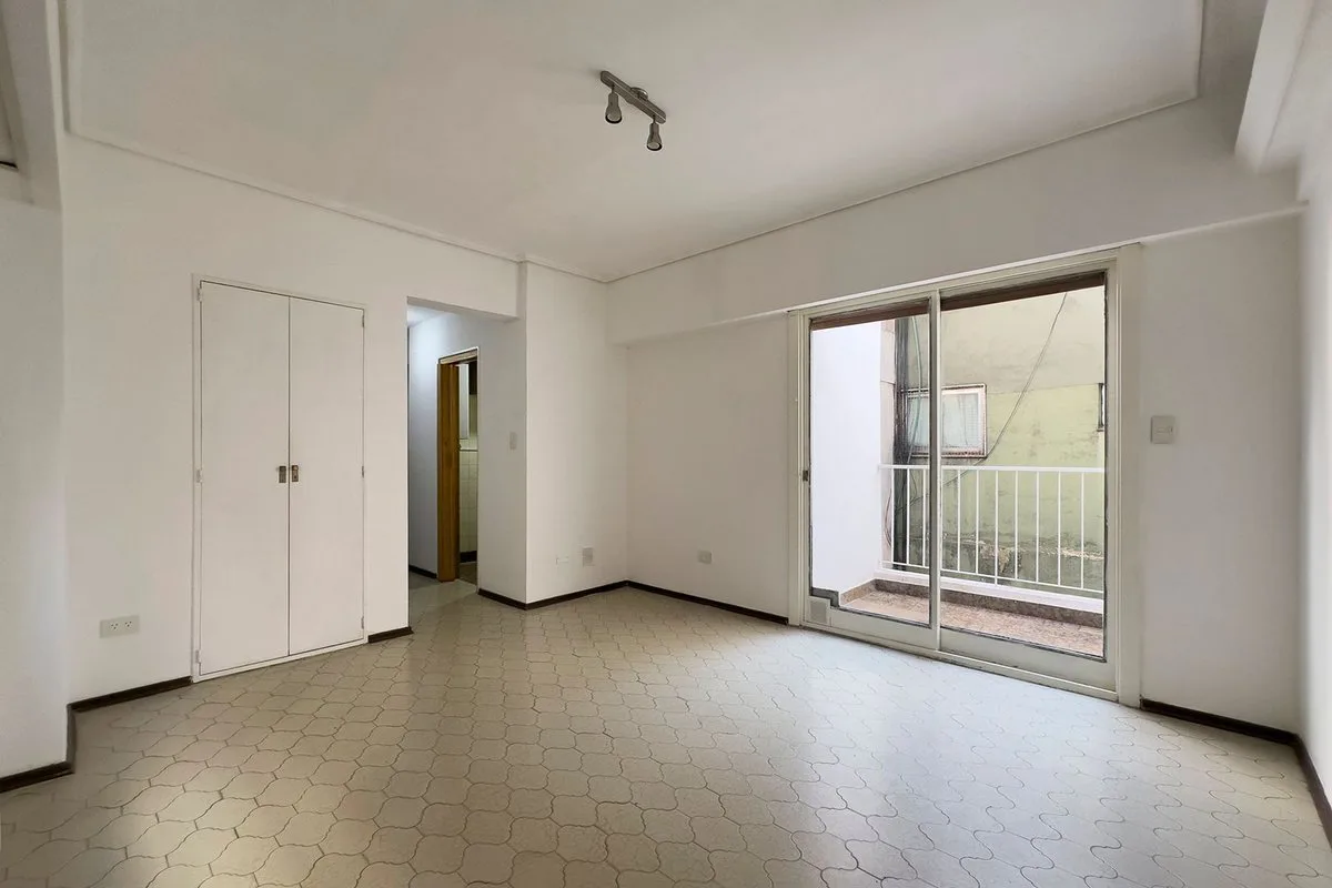 VENTA VILLA CRESPO MONOAMBIENTE CON BALCÓN foto 4