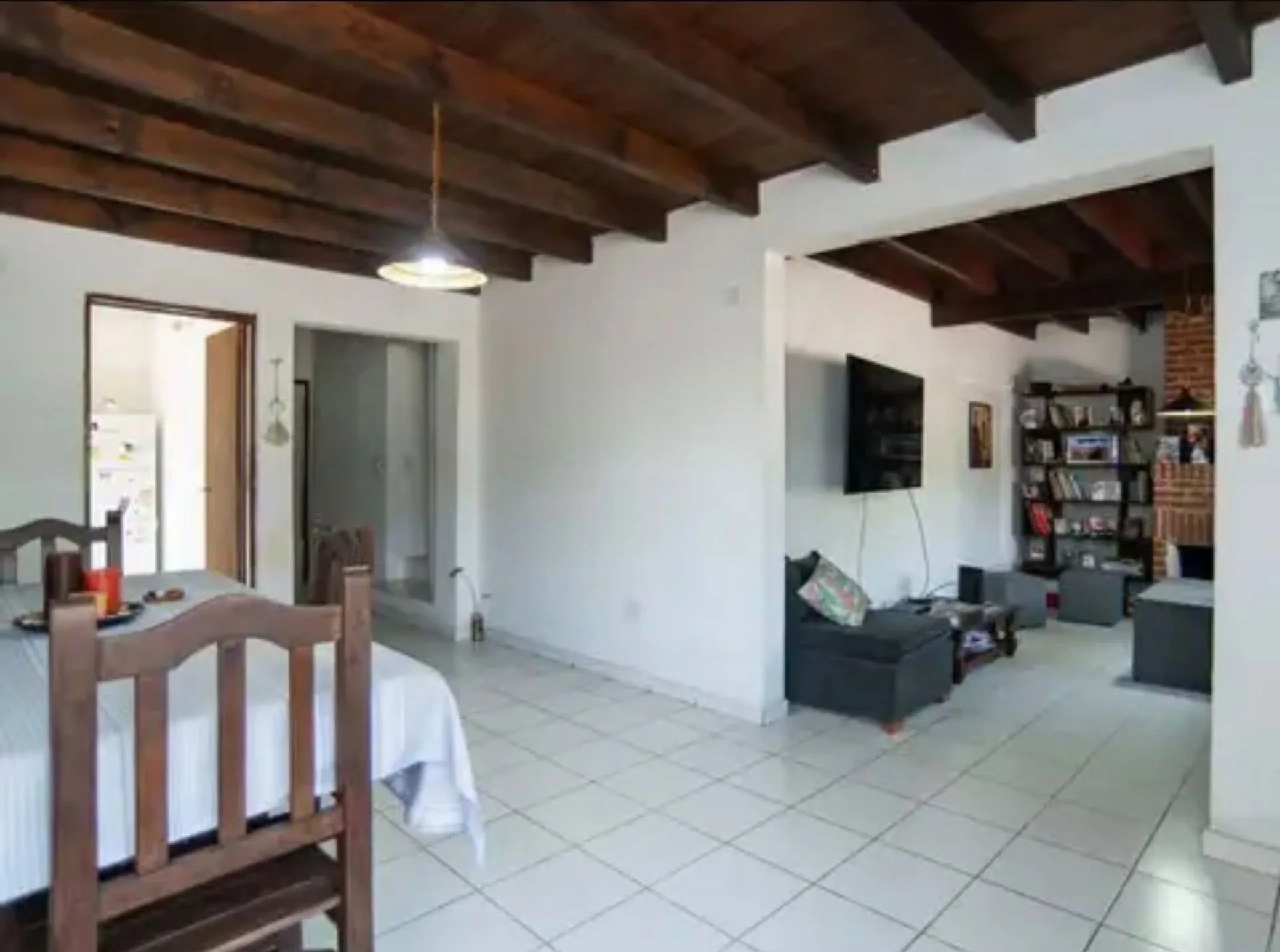 Casa 3 Dormitorios en Venta en Tolosa con patio foto 2