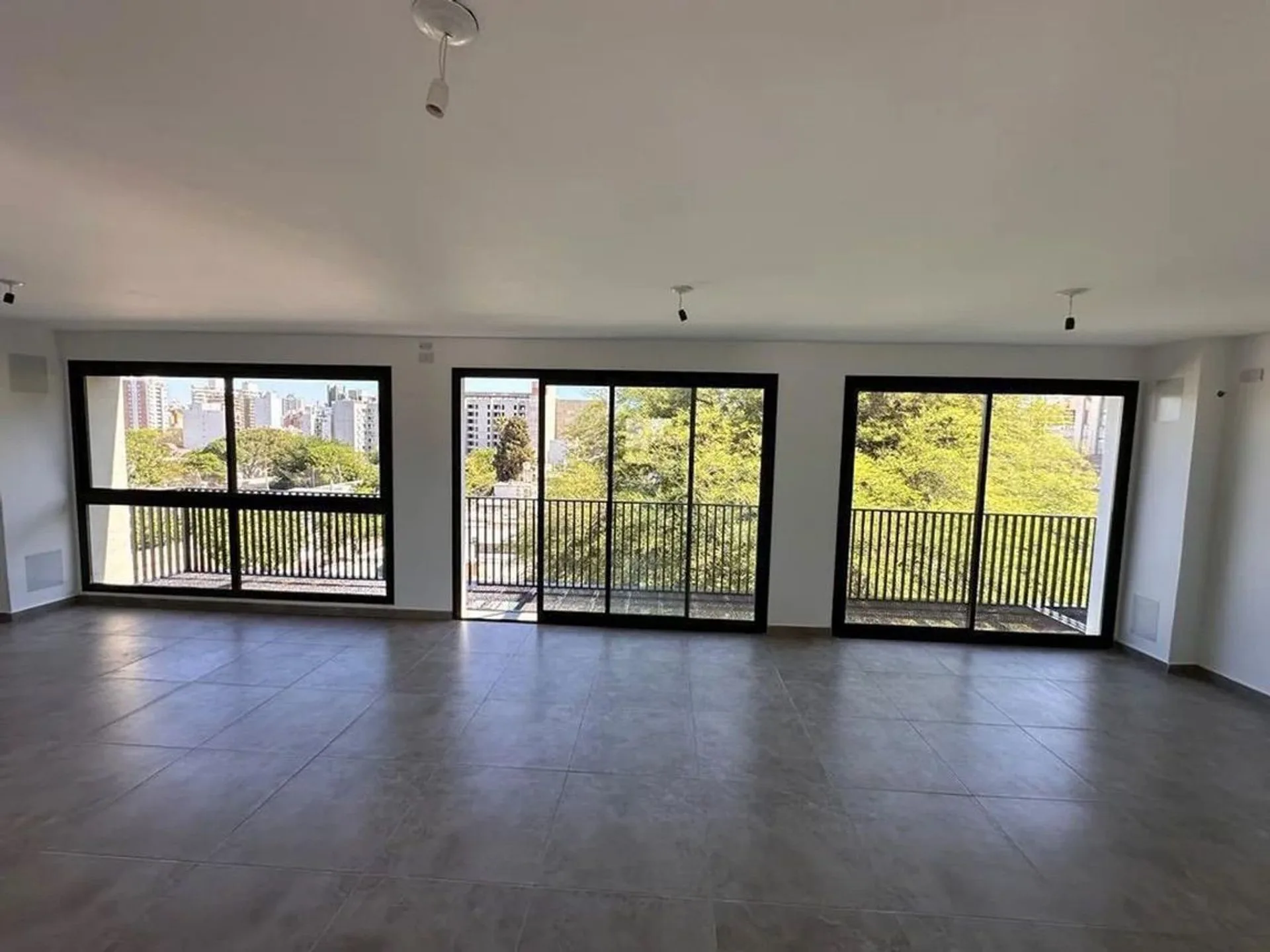 VENTA DEPARTAMENTO 72M2 FINANCIADO 60 CUOTAS FIJAS foto 2