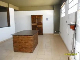 LOTE CON EDIFICACION foto 3