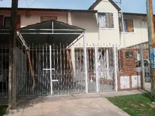 Duplex en venta en Grand Bourg, Malvinas Argentinas, Buenos Aires foto 1