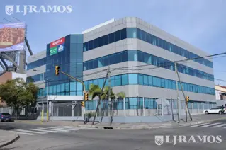 Edificio Comercial en Florida Oeste foto 1