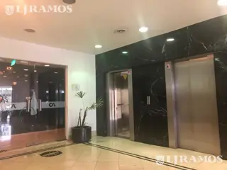 Edificio Comercial en Florida Oeste foto 4