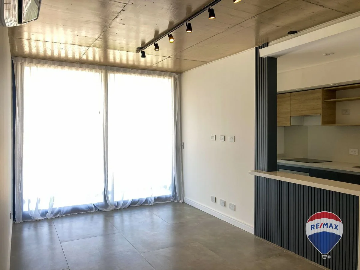 DEPARTAMENTO 2 AMBIENTES CON BALCON CANNING VENTA foto 5