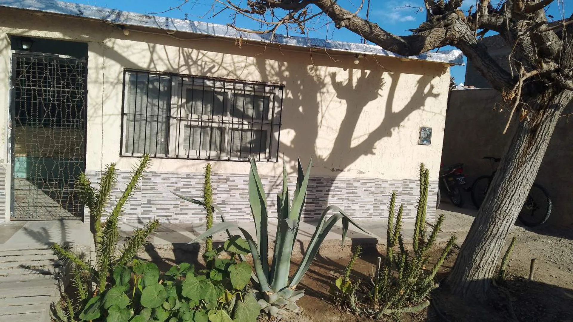 VENTA CASA, GUAYMALLÉN foto 2