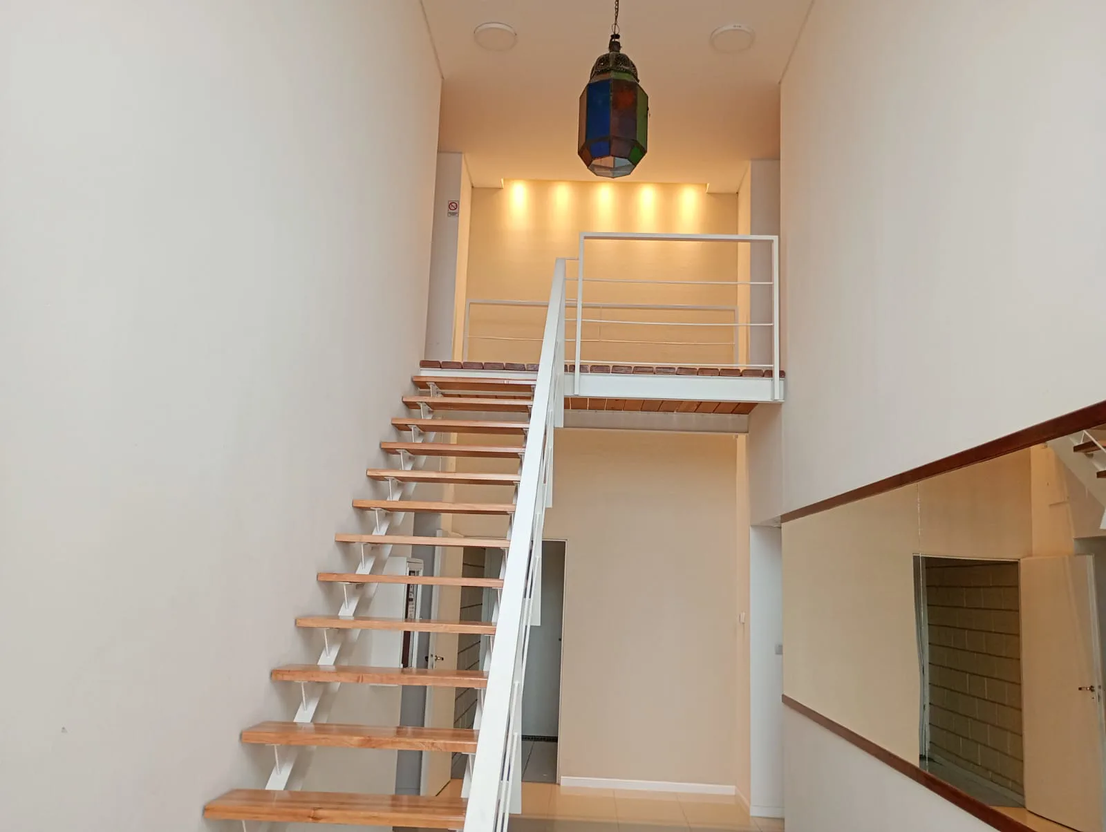 ALQUILER – DEPTO. LOFT – MUTUAL foto 3