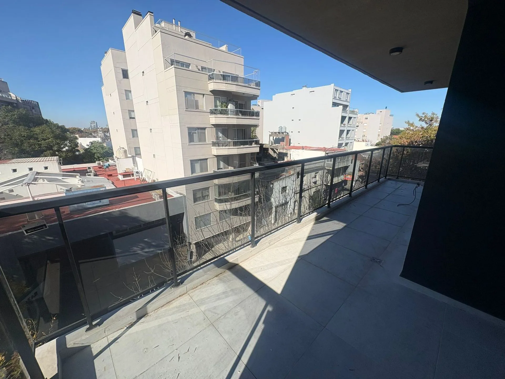 VENTA DEPTO A ESTRENAR 3 AMB CON COCHERA V.URQUIZA foto 2