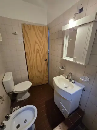 ALQUILER DE DEPARTAMENTO 3 AMBIENTES EN PLANTA BAJA - BARRIO COCA COLA foto 5