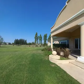 VENTA EXCELENTE LOTE EN ESQUINA EN FINCAS DE SAN VICENTE foto 1