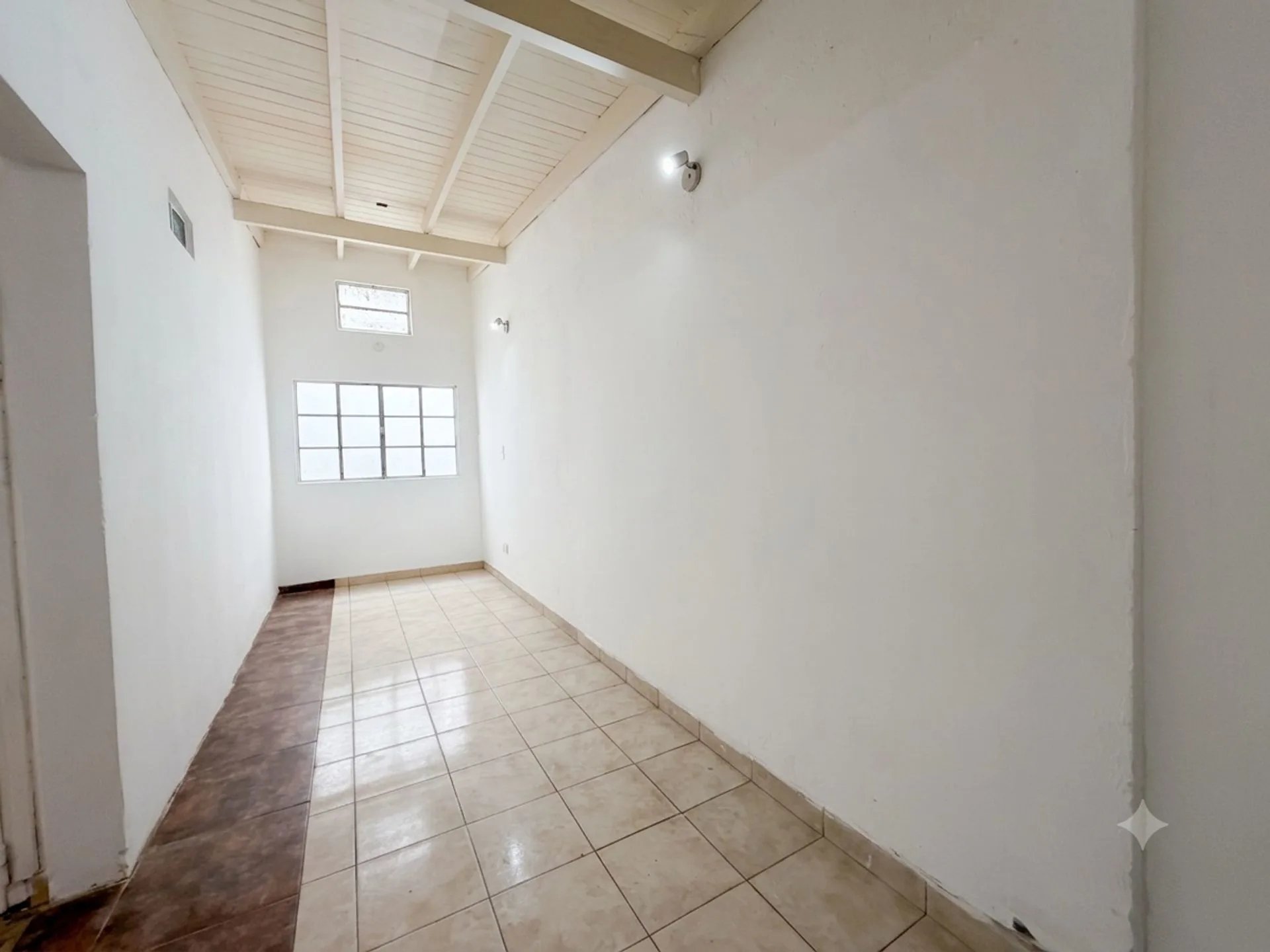 PH de un dormitorio en centro de V. Mitre