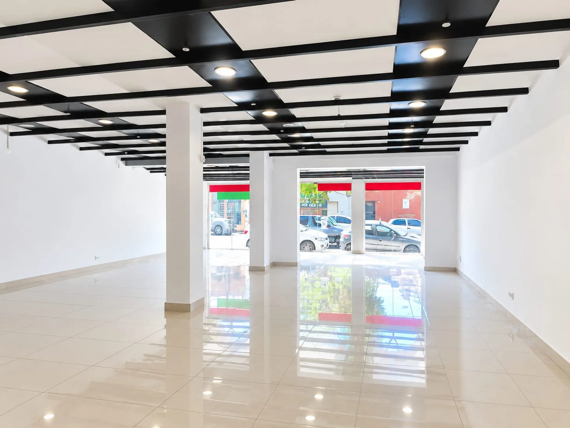 ALQUILER LOCAL COMERCIAL  - VILLA GRAL MITRE foto 3