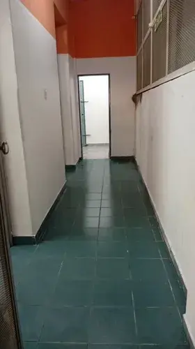 Excelente Deposito De 40mts La Pampa 4800 V. Urquiza foto 3