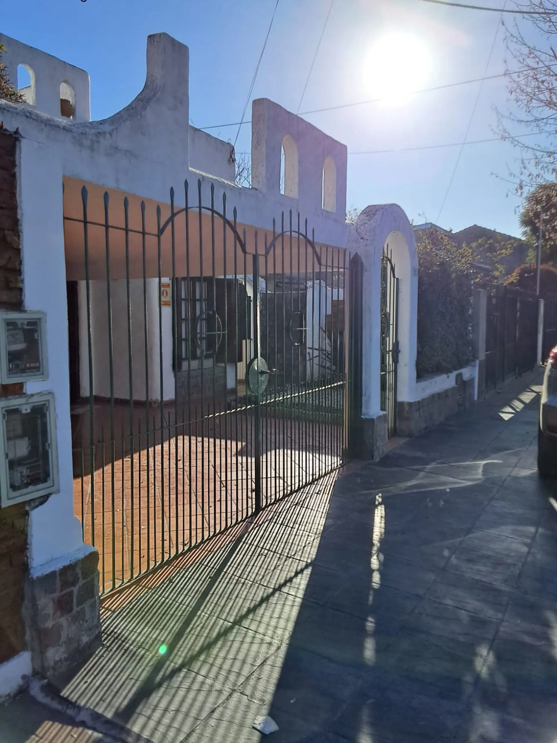 Casa exclusiva en Ituzaingo foto 2