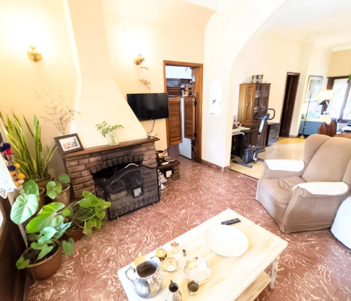 VENTA CASA 5 AMB PARQUE PILETA COCHERA HAEDO foto 5