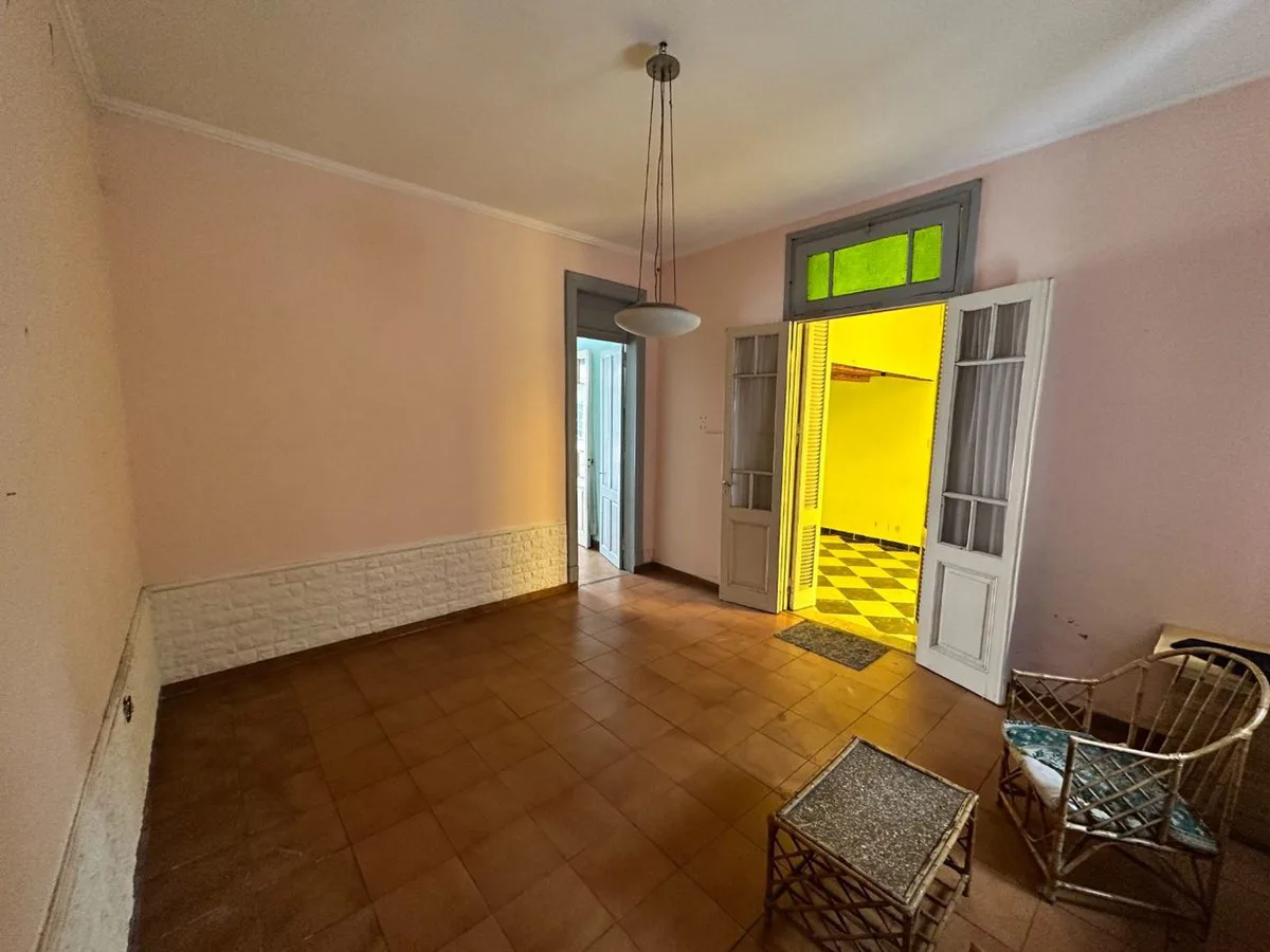 Venta casa 6 amb terraza y cochera en Monte Castro foto 2