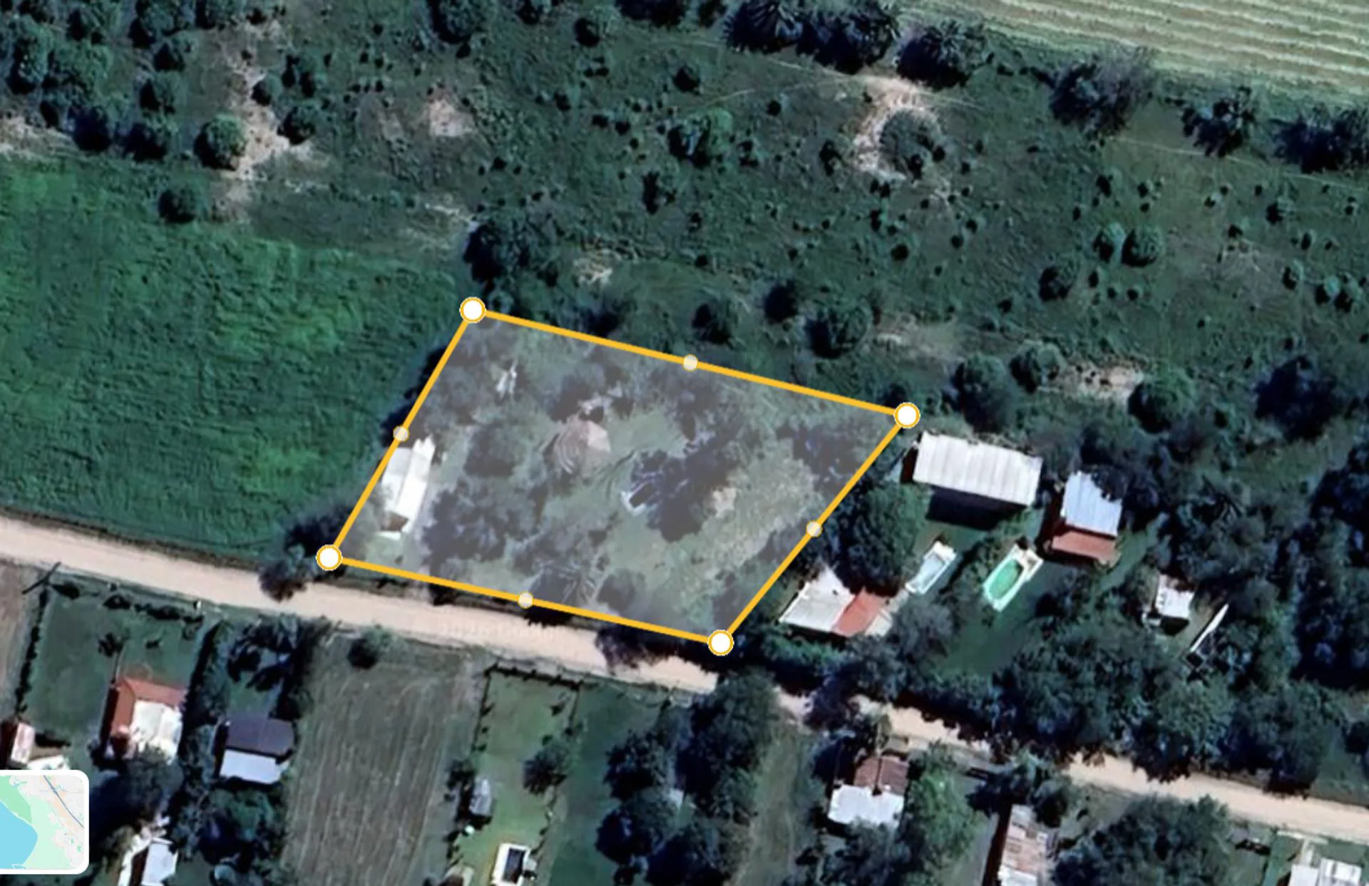 TERRENO EN VENTA EN SAUCE VIEJO CON CONSTRUCCION. foto 3