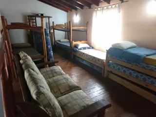 HERMOSA CASA 4 AMBIENTES EN ZONA NORTE VILLA GESELL foto 2