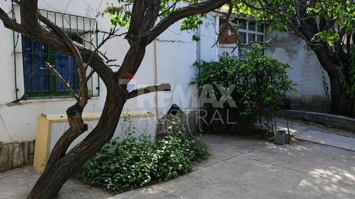 CASA APTA PARA EDIFICAR EN ZONA CENTRO foto 4