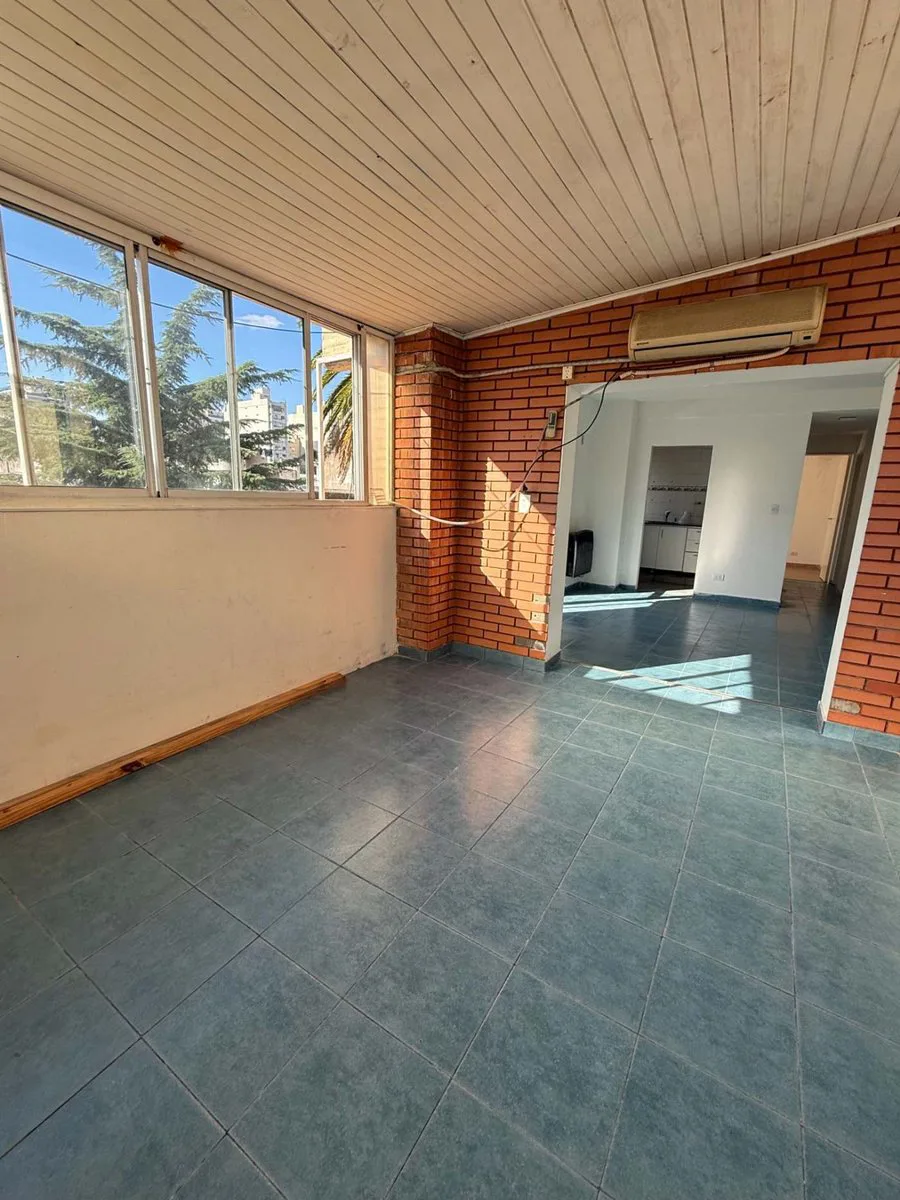 DEPARTAMENTO VENTA  3 AMBIENTES C/BALCON Y TERRAZA foto 5